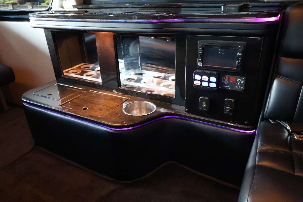 2013 Mercedes Benz Midwest Automotive Designs Sprinter Limousine 1750681280746