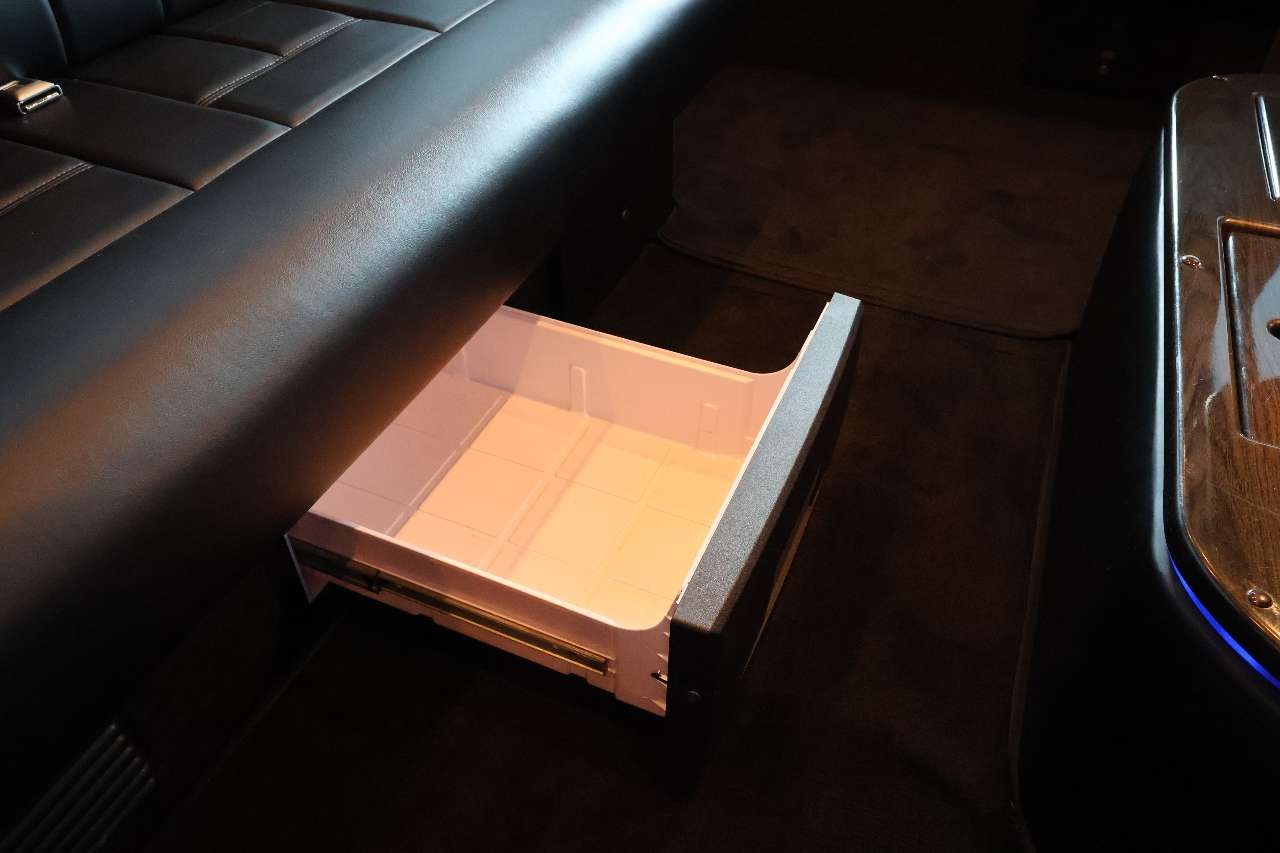 2013 Mercedes Benz Midwest Automotive Designs Sprinter Limousine 1750681280775