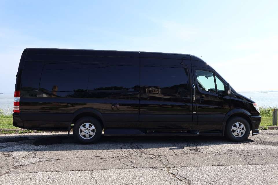 2013 Mercedes Benz Midwest Automotive Designs Sprinter Limousine 1750681308078