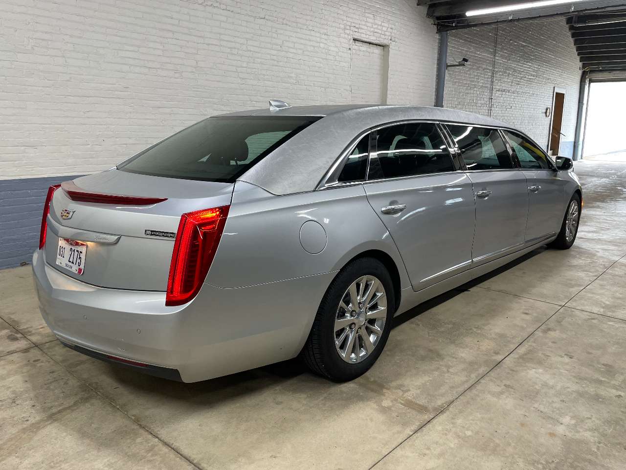 2017 Cadillac Armbruster Stageway XTS L6 Limousine 1659102139893
