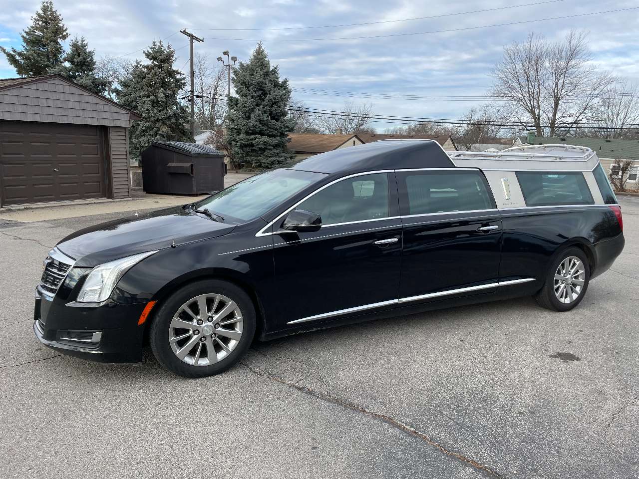 2017 Armbruster Stageway Cadillac XTS Regal Florette Hearse