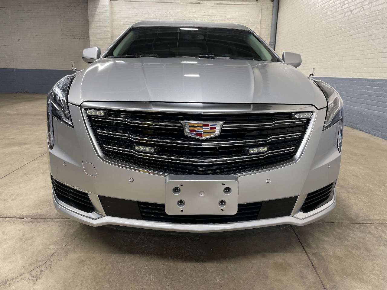 2019 Cadillac Platinum 6 Door Limousine 1690463662118
