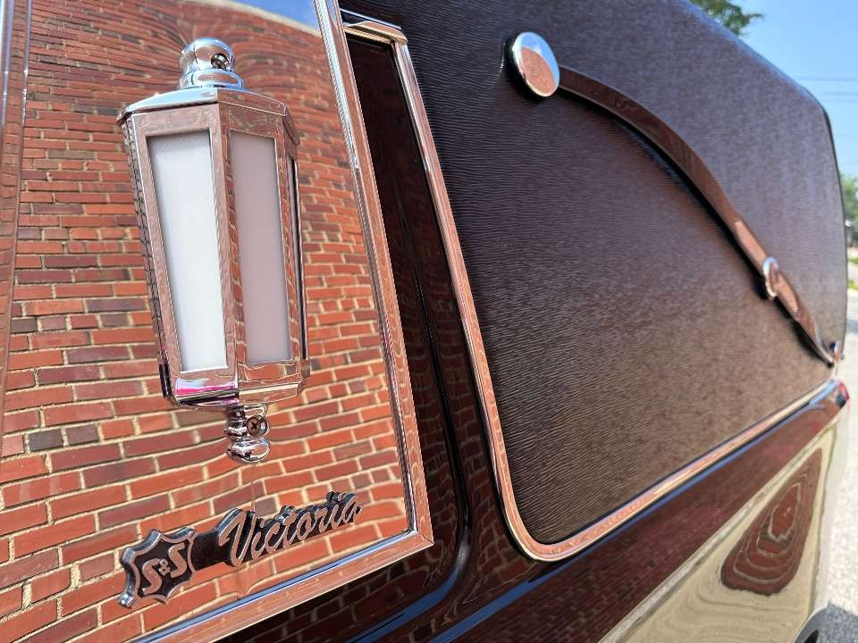 2019 Cadillac S S Victoria Hearse 1755549173872