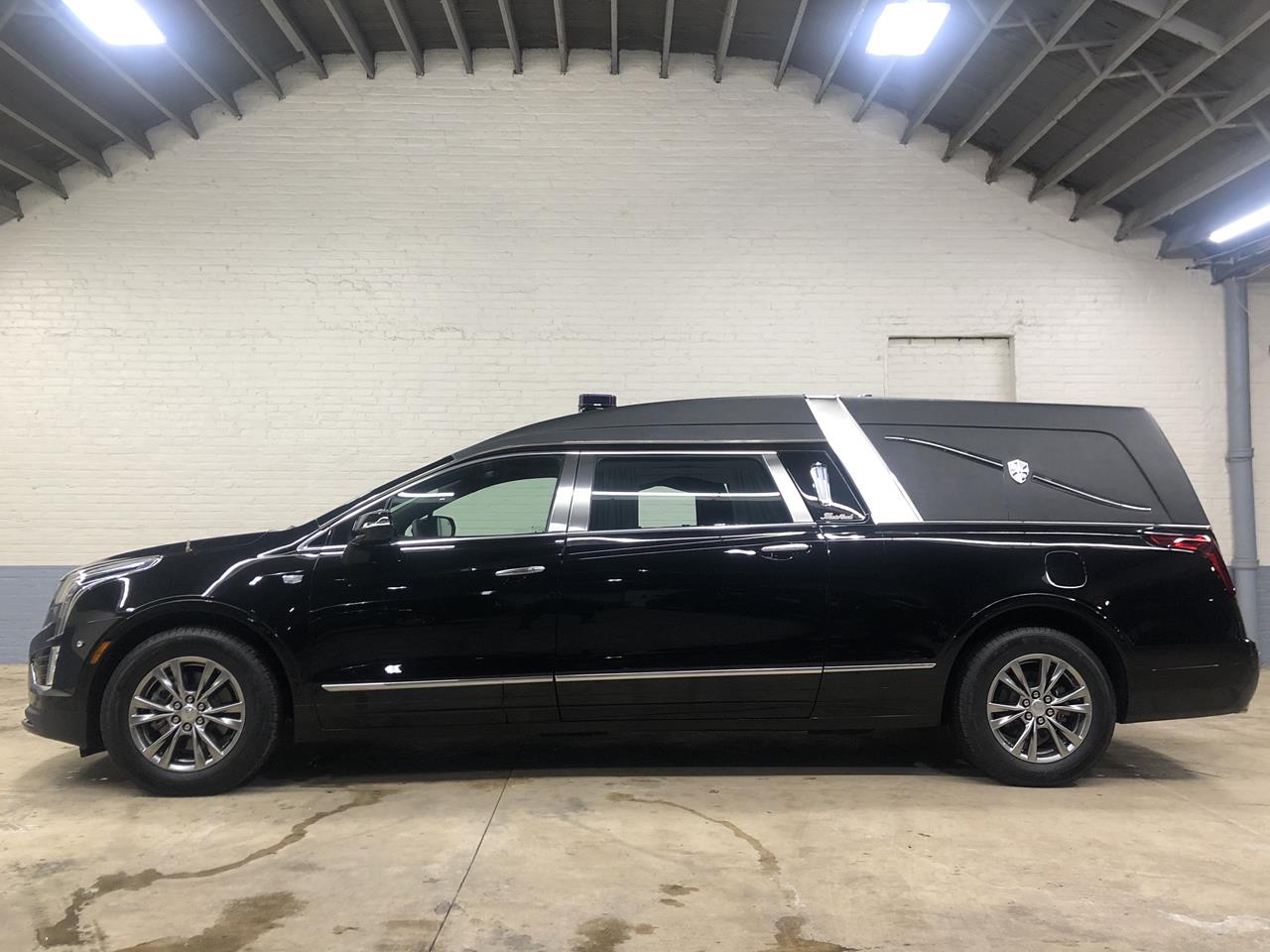 Platinum Funeral Coach Company - Cadillac Hearses - American Coach Sales