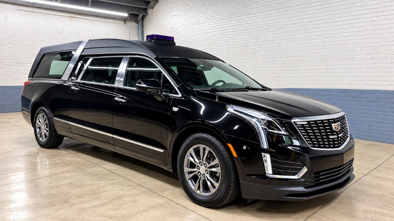 2021 Cadillac XT5 Platinum Master Coach Hearse