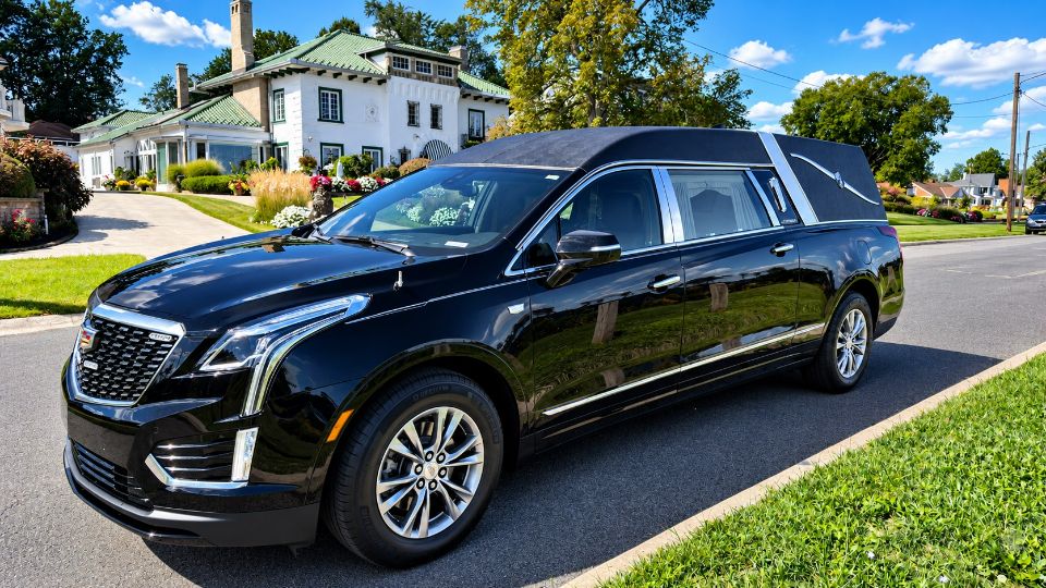 2021 Cadillac Platinum Phoenix Hearse 1789646738909