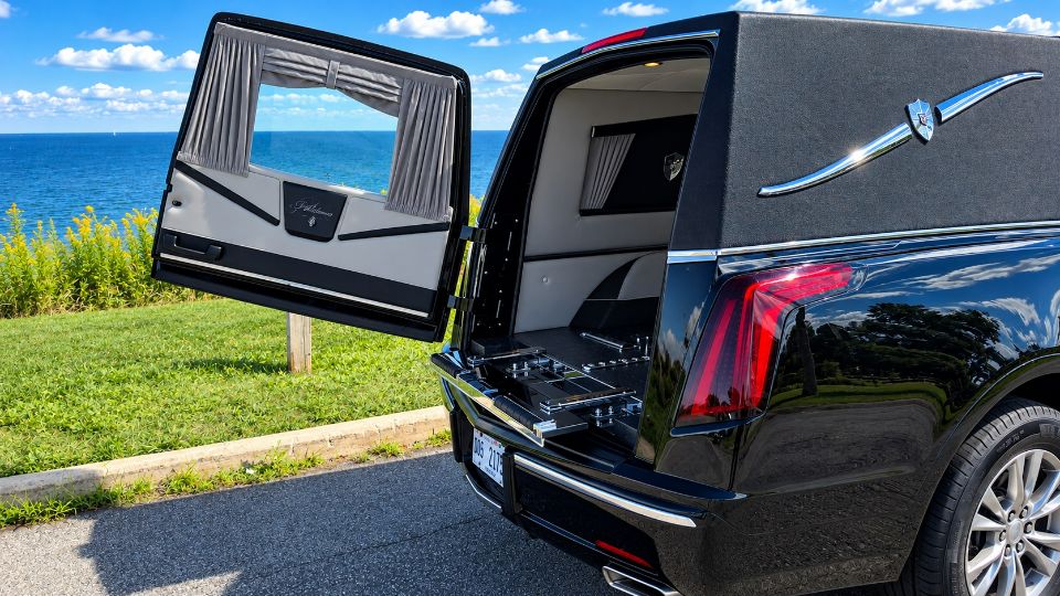 2021 Cadillac Platinum Phoenix Hearse 1789646751531