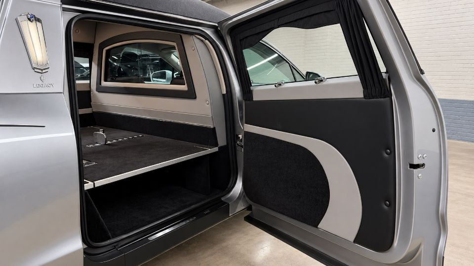 2021 Lincoln MK Legacy Hearse 1790428009204