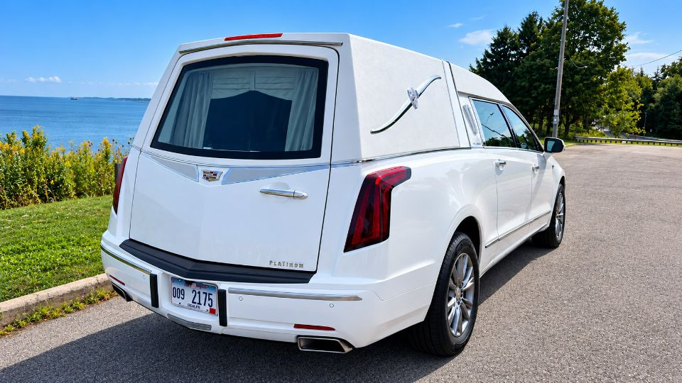 2022 Cadillac Platinum Phoenix Hearse 1789646918873