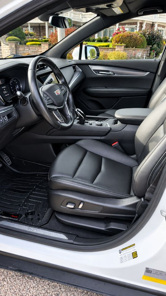2022 Cadillac Platinum Phoenix Hearse 1789646929070
