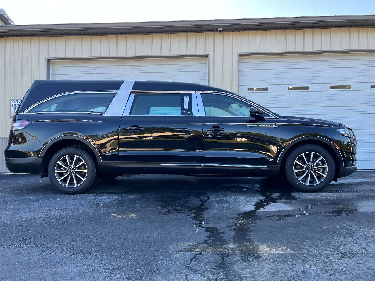 2022 Lincoln MK Grand Legacy Limited Hearse