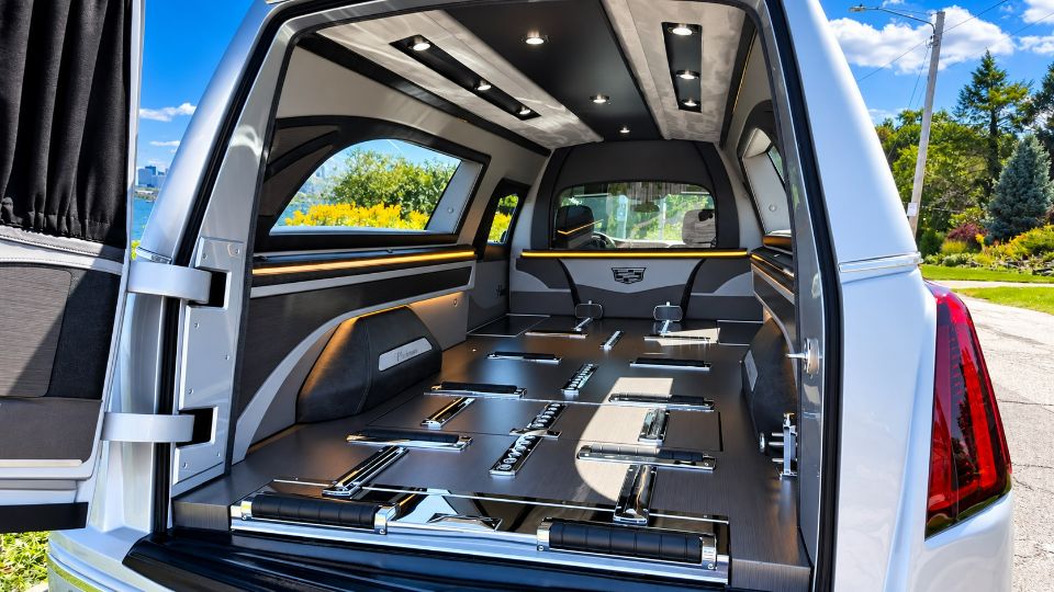 2026 Cadillac Platinum Phoenix C Hearse 1789647079736