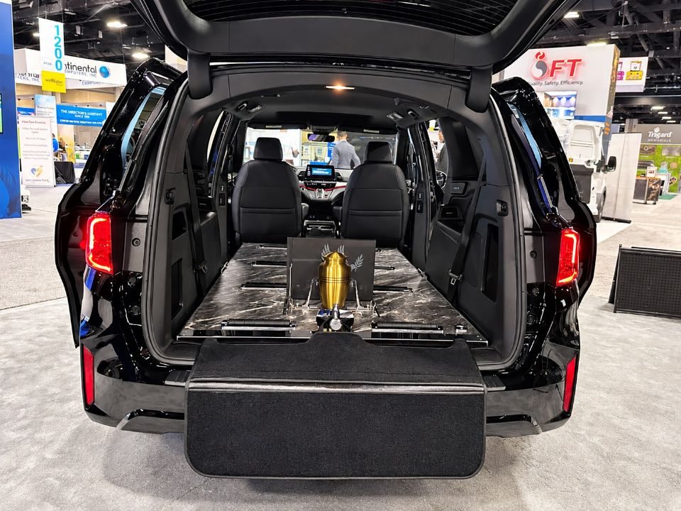 2026 Honda American Coach 1st Call Van Van 1793385472314