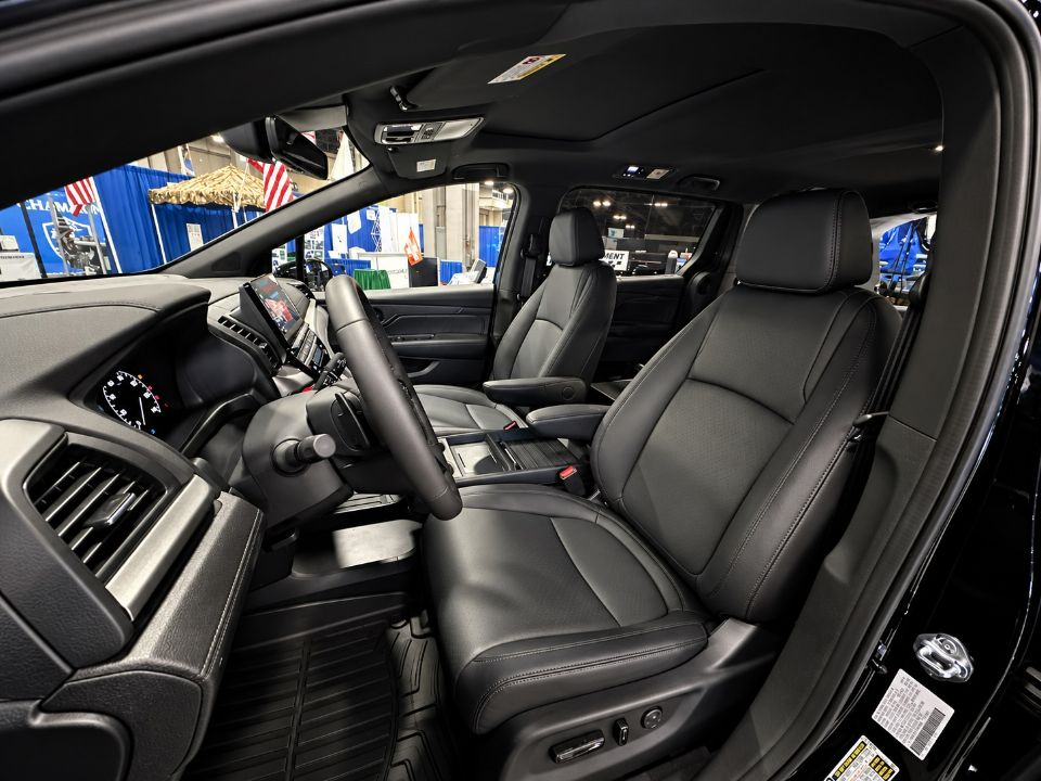 2026 Honda American Coach 1st Call Van Van 1793385472321