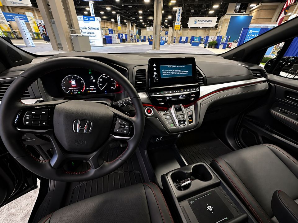 2026 Honda American Coach 1st Call Van Van 1793385472325