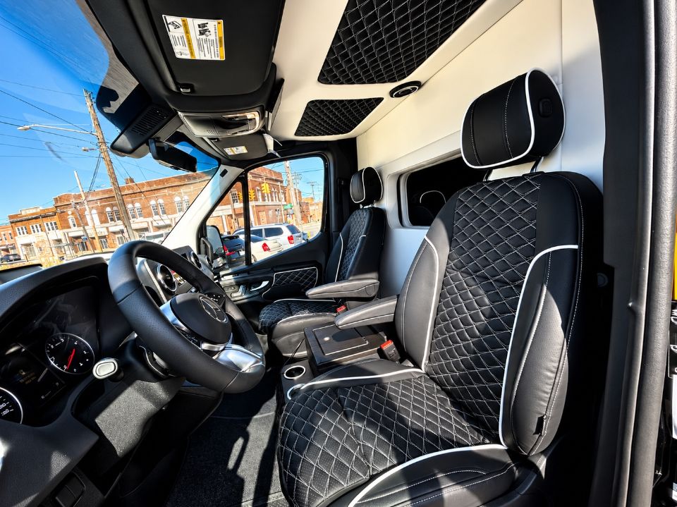 2026 Mercedes Benz OGV V Drive Jet Van Limousine 1792687104344