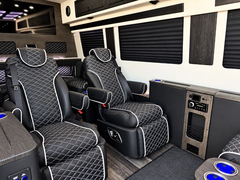 2026 Mercedes Benz OGV V Drive Jet Van Limousine 1792687104380