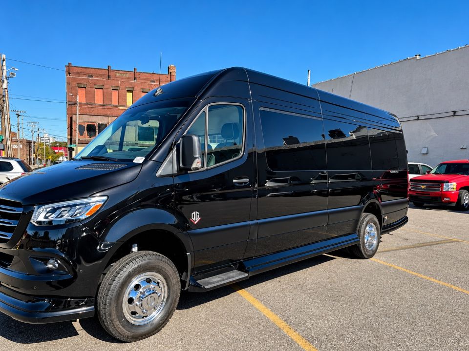 2026 Mercedes Benz OGV V Drive Jet Van Limousine 1792687125930